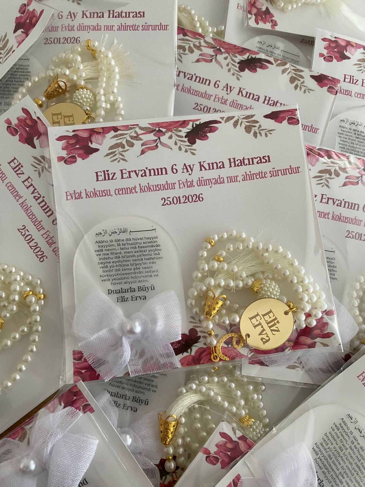 Dualı Kartlı Fiyonklu Magnet Tesbih Hediyeliği