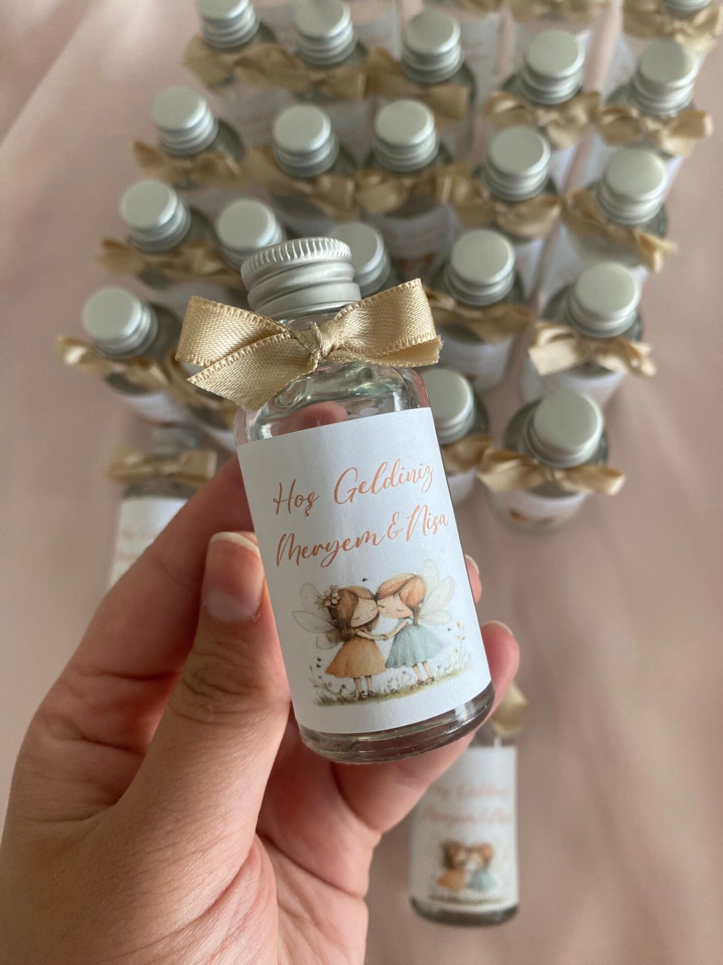 Kurdeleli Cam Şişe Kolonya Hediyeliği